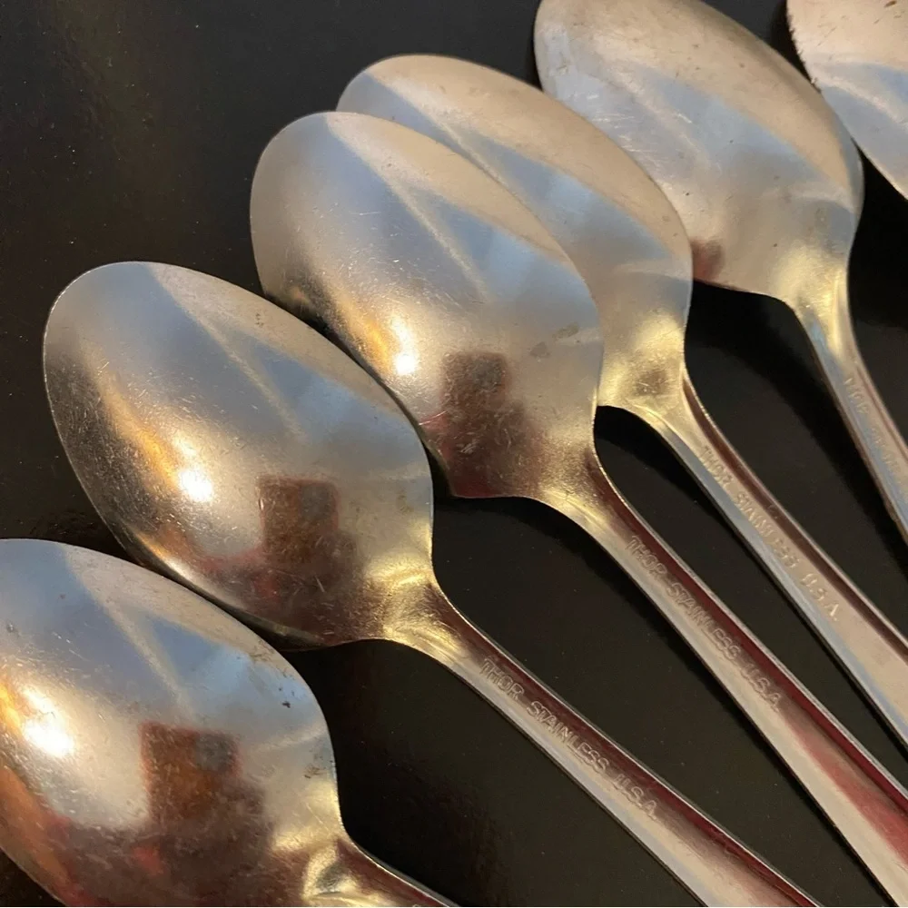Set of 6 Vintage Oneida Thor Stainless Steel 6.25” Teaspoons 🥄